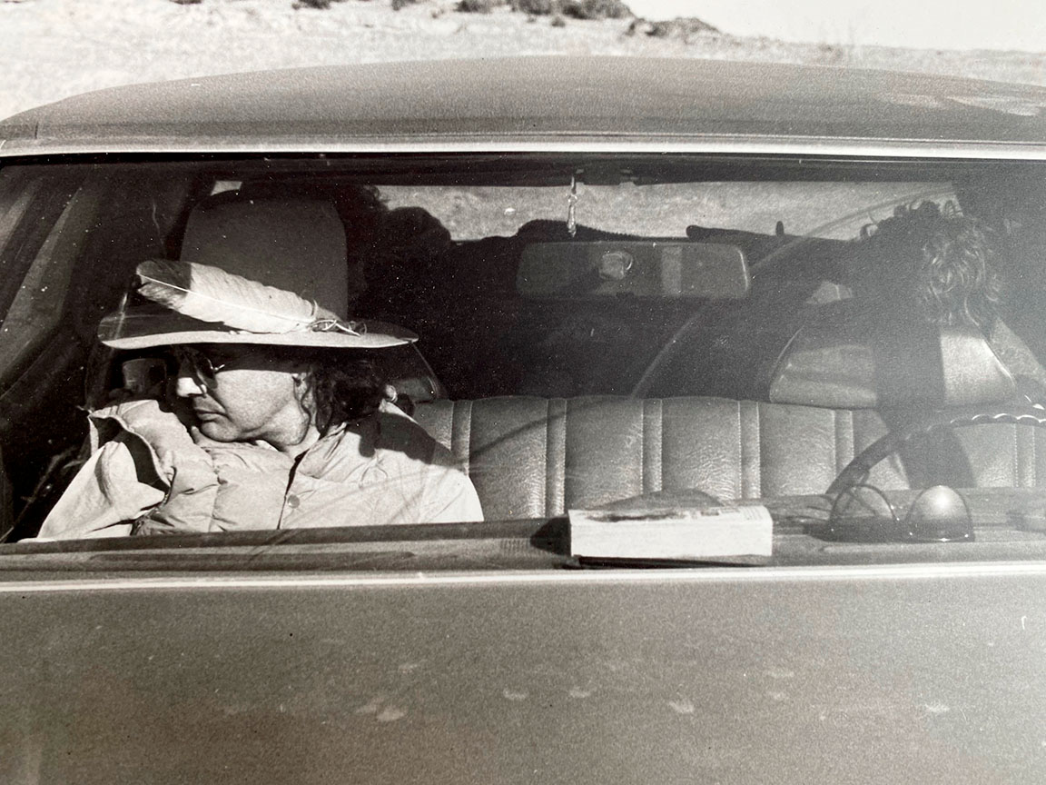 Roxy Gordon - Crazy Horse Never Died